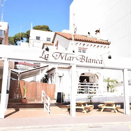 Homeholidaysrentals Rieral Appartement *
