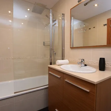 Homeholidaysrentals Rieral
