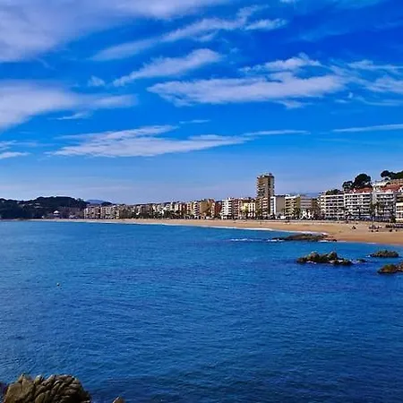 Homeholidaysrentals Rieral *