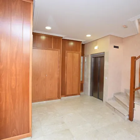 Апартаменты Homeholidaysrentals Rieral *