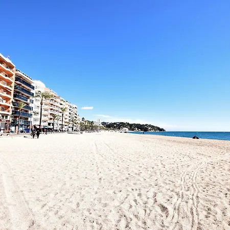 Homeholidaysrentals Rieral Апартаменты